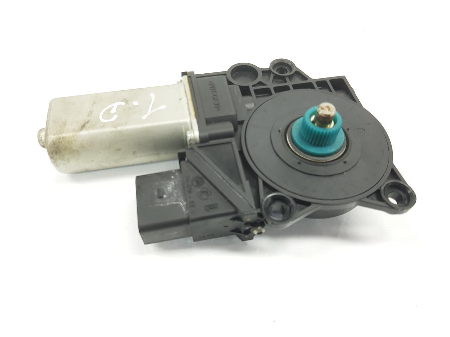 BMW 3 Series E90/E91/E92/E93 (2004-2013) Rear Right Door Window Control Motor 67626927026, 6927026, SOLOMOTOR 19822381