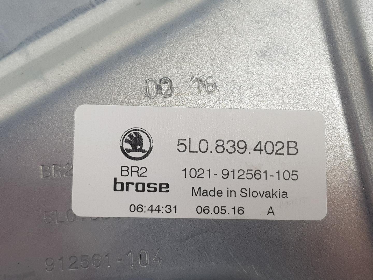 SKODA Yeti 1 generation (2009-2018) Regulator de geam ușă dreapta spate 5L0839462A, 5L0839402B 24229753