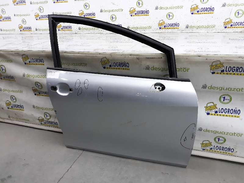 SEAT Leon 2 generation (2005-2012) Front Right Door 1P0831056A, 1P0831056A 19615767