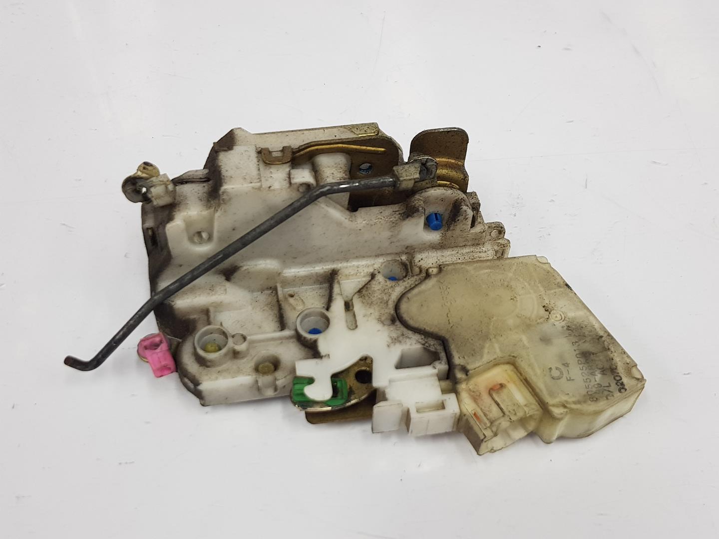 NISSAN Navara D22 (1997-2005) Front Left Door Lock 805035P060, 805035P06A 19925171