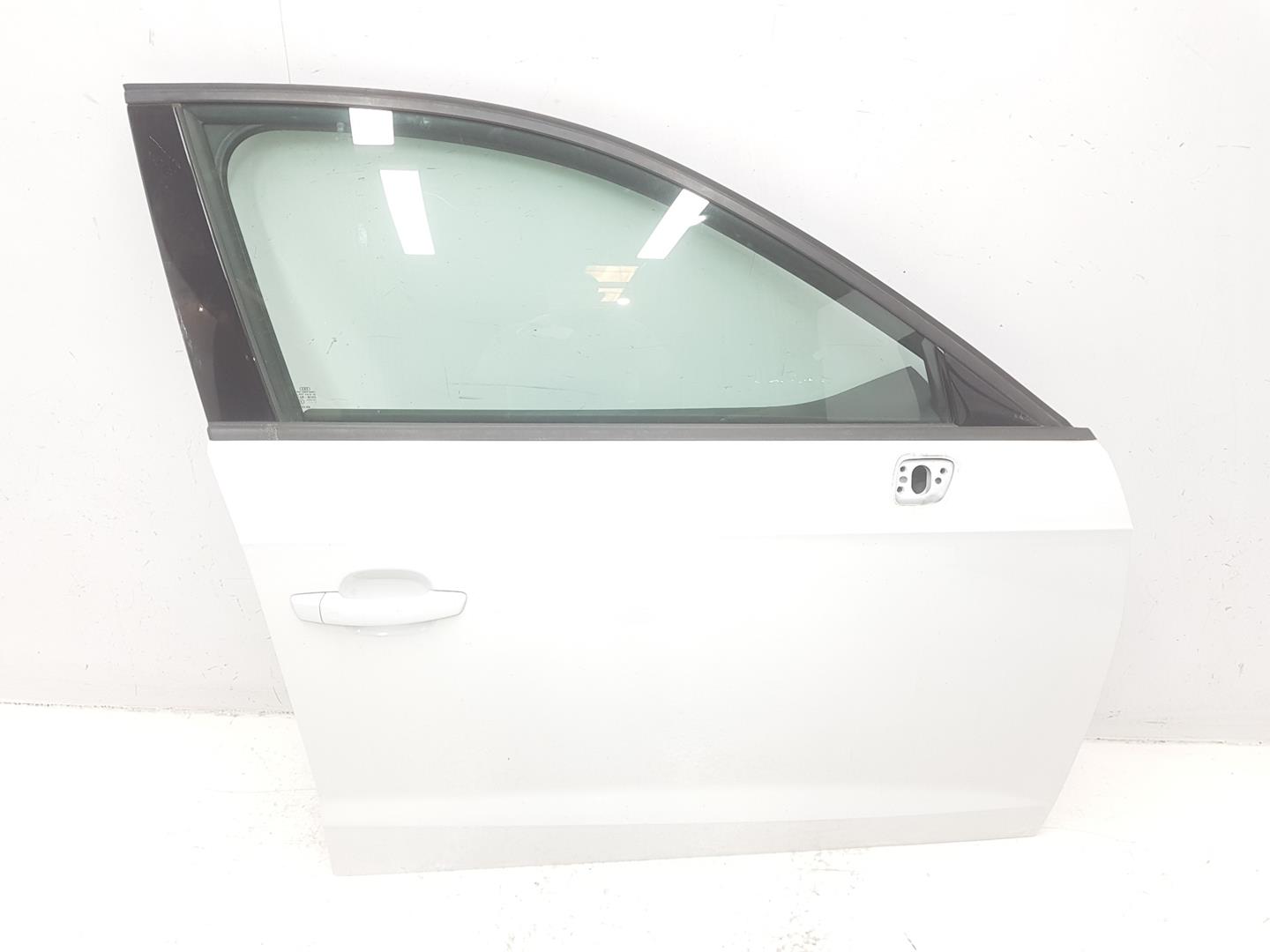 AUDI A3 8V (2012-2020) Front Right Door 8V4831052B, COLORBLANCO2Y, 1161CB 25035066