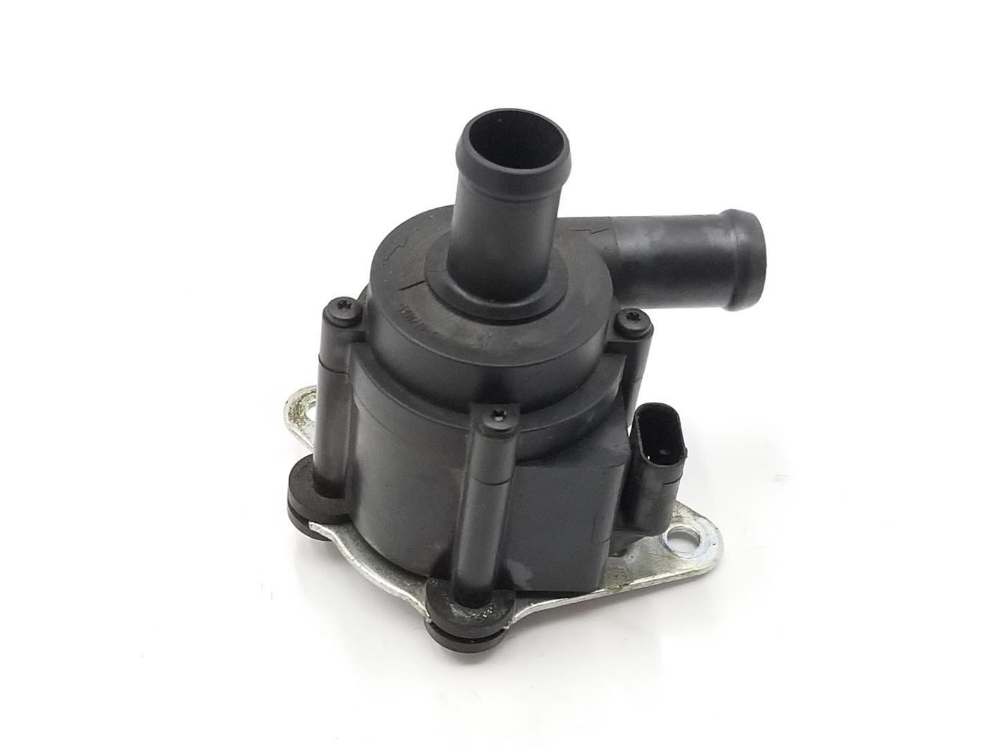 VOLVO V40 2 generation (2012-2020) Water Pump 31338211,518705020,1151CB 20362743