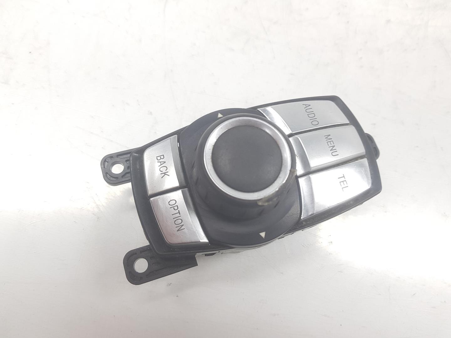 BMW 1 Series F20/F21 (2011-2020) Navigationskontrolknap 65829261704,9261704 19923305