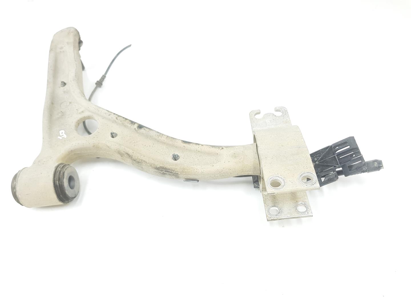 MERCEDES-BENZ A-Class W176 (2012-2018) Vänster främre arm A2465462543, A2463304800 24249241