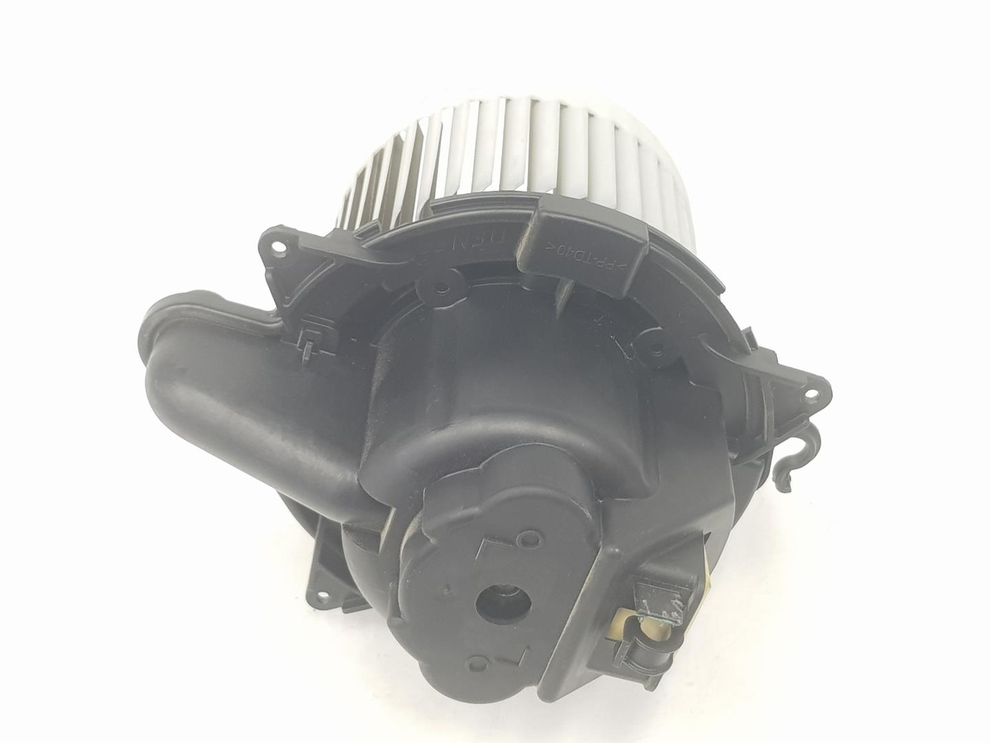 DACIA Sandero 2 generation (2013-2020) Нагревательный вентиляторный моторчик салона 5P3730100, 272108177R 24528596