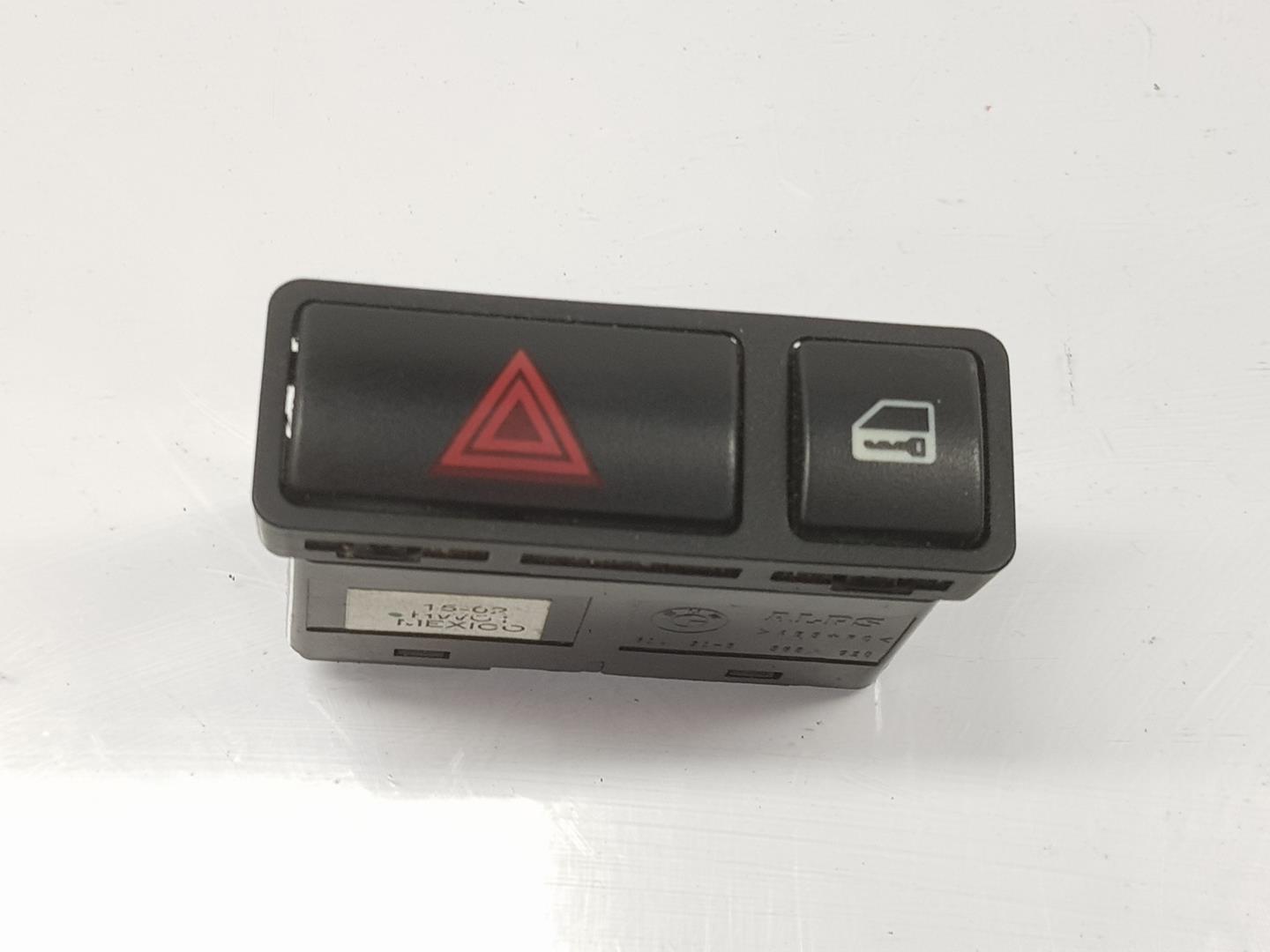 BMW 3 Series E46 (1997-2006) кнопка опасности 61318368920, 8368920 19933285