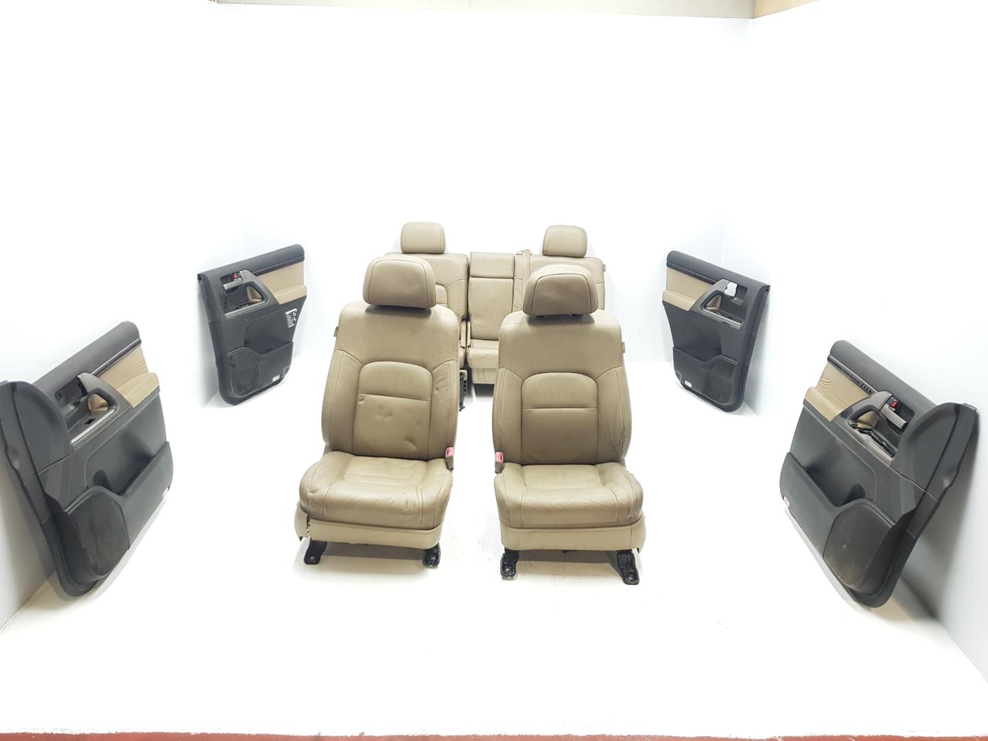 TOYOTA Land Cruiser J200 Series (2007-2015) Seats ASIENTOSDECUEROBEIGE 24135714