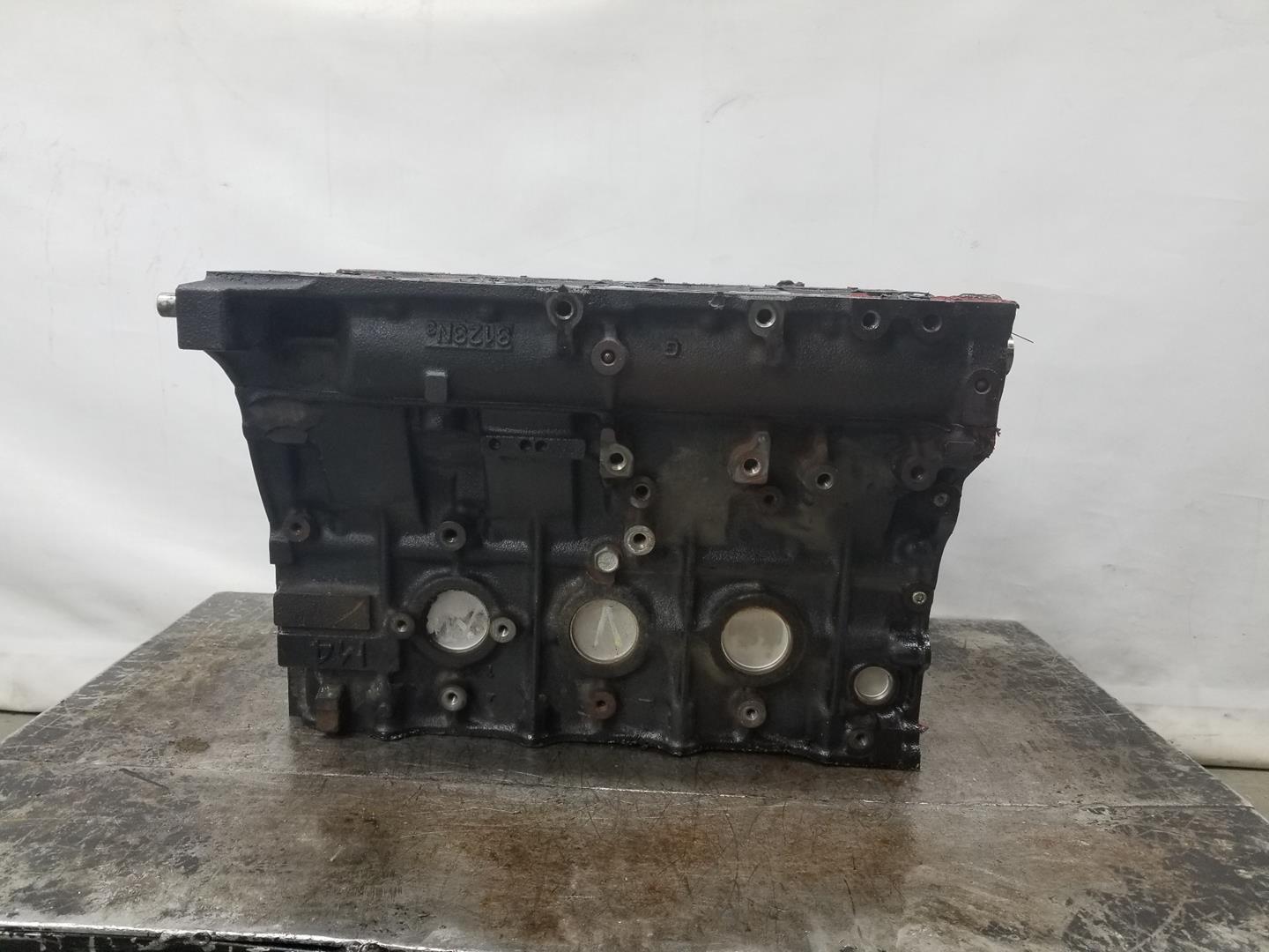 MITSUBISHI Pajero 3 generation (1999-2006) Engine Block ME203011, ME203011, 4M41 19776145