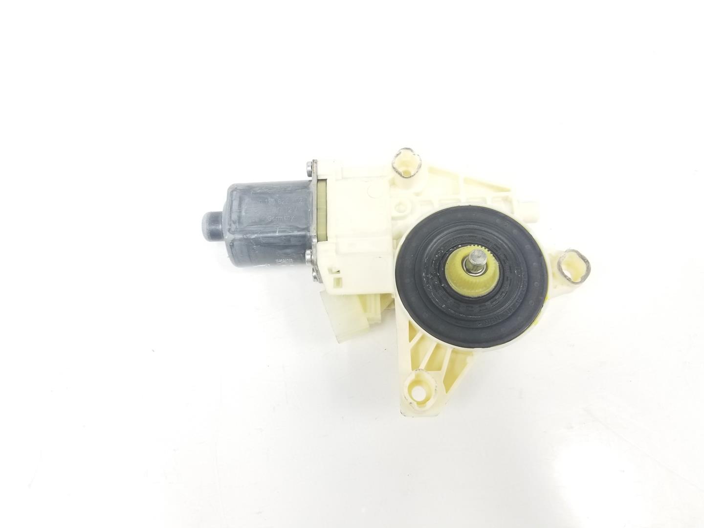 MERCEDES-BENZ E-Class W212/S212/C207/A207 (2009-2016) Front Right Door Window Control Motor A2048200242,A2048200242,SOLAMENTEELMOTOR 19928863