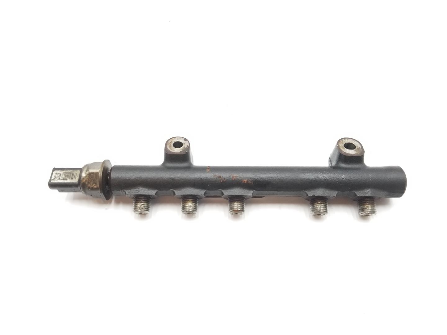 PEUGEOT 308 T7 (2007-2015) Fuel Rail 1570P7, 1570P7 20354100