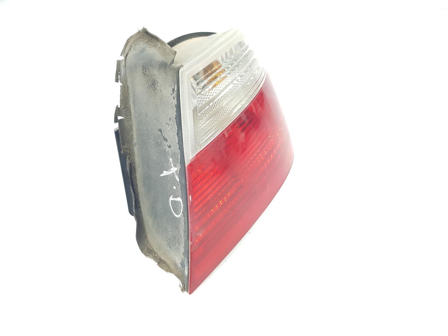 MERCEDES-BENZ 3 Series E46 (1997-2006) Rear Right Taillight Lamp 63218364726,8364726 21074073