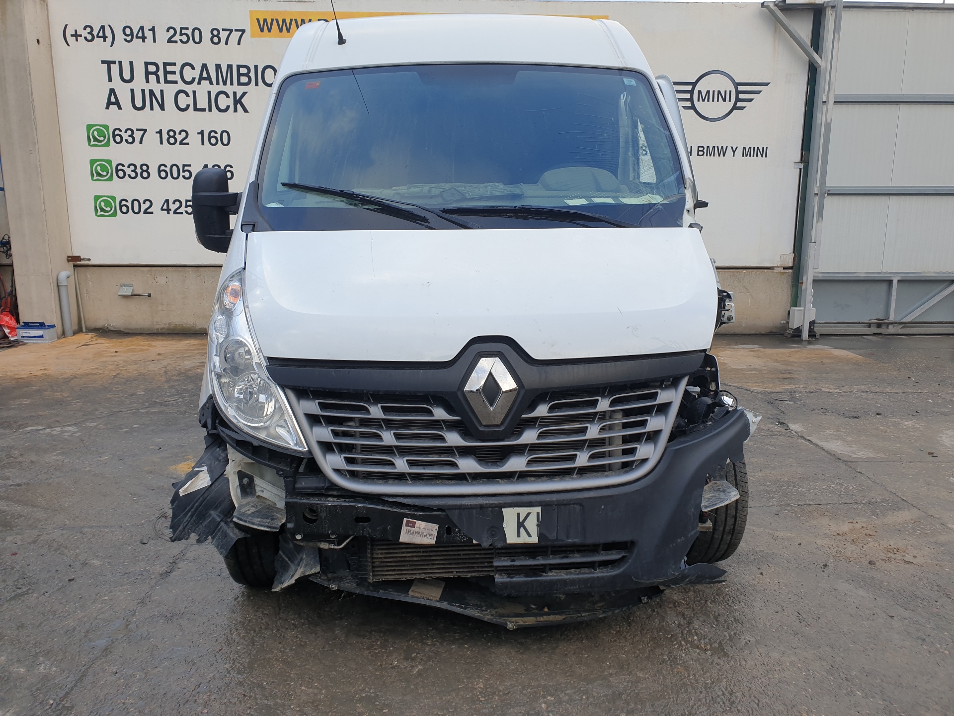 RENAULT Master 3 generation (2010-2023) Полуось передняя правая 391002176R,391002176R 24234044