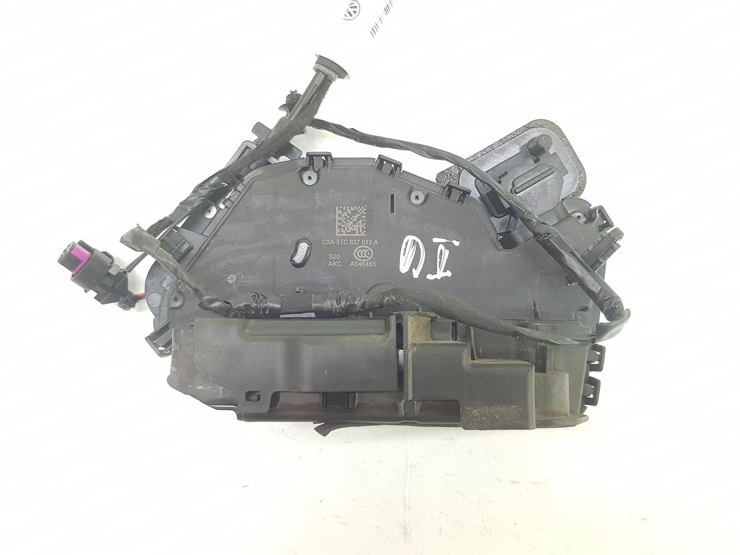 VOLKSWAGEN Golf 7 generation (2012-2024) Front Left Door Lock 5TC837015A,5TC837015A 19861777