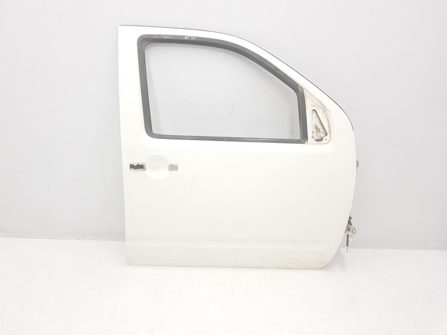 NISSAN Pathfinder R51 (2004-2014) Front Right Door 80100EB330, 80100EB330, COLORBLANCOSOLIDO326 22485495