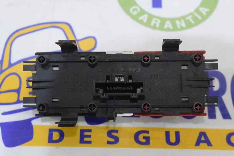 RENAULT Megane 2 generation (2002-2012) кнопка опасности 8200109723,8200095493 19569460