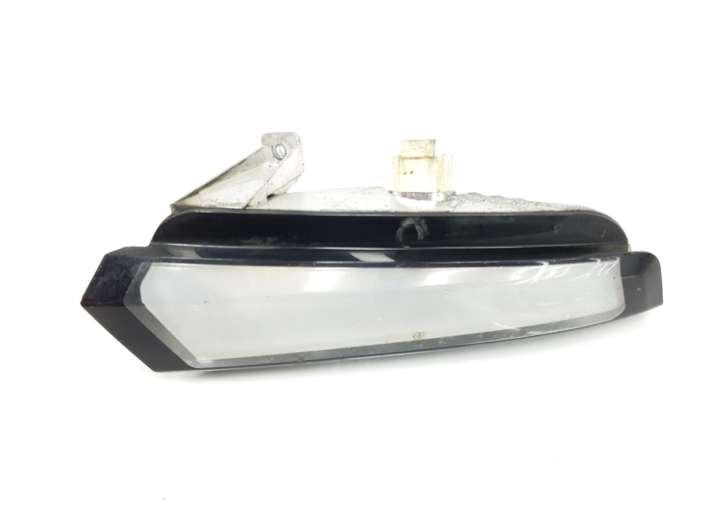 IVECO Daily 6 generation (2014-2019) Front Right Fender Turn Signal 5801874639, 5801585151 24251507