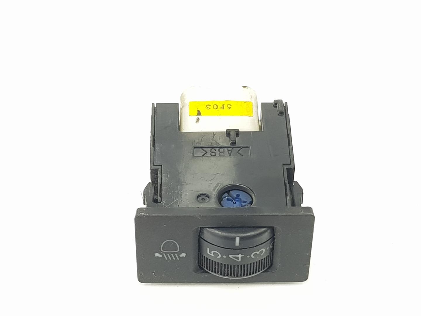 TOYOTA RAV4 2 generation (XA20) (2000-2006) Headlight Switch Control Unit 8415220050, 8415220050 24833884