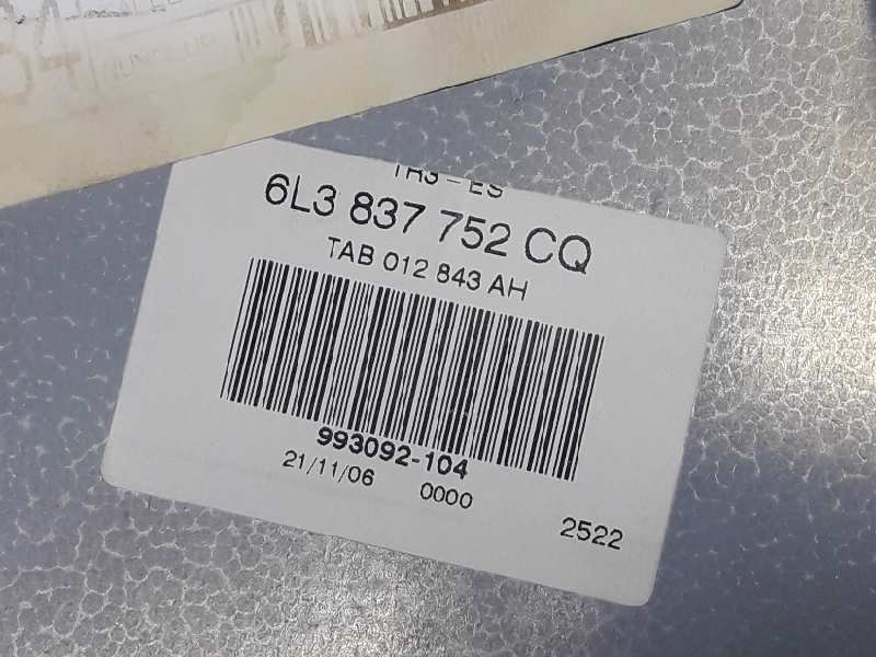 SEAT Cordoba 2 generation (1999-2009) Стеклоподъемник передней правой двери 6L3837752CQ,6L3837462 19658300