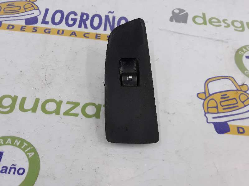 BMW 1 Series F20/F21 (2011-2020) Front Right Door Window Switch 61316935534, 6935534 19638407
