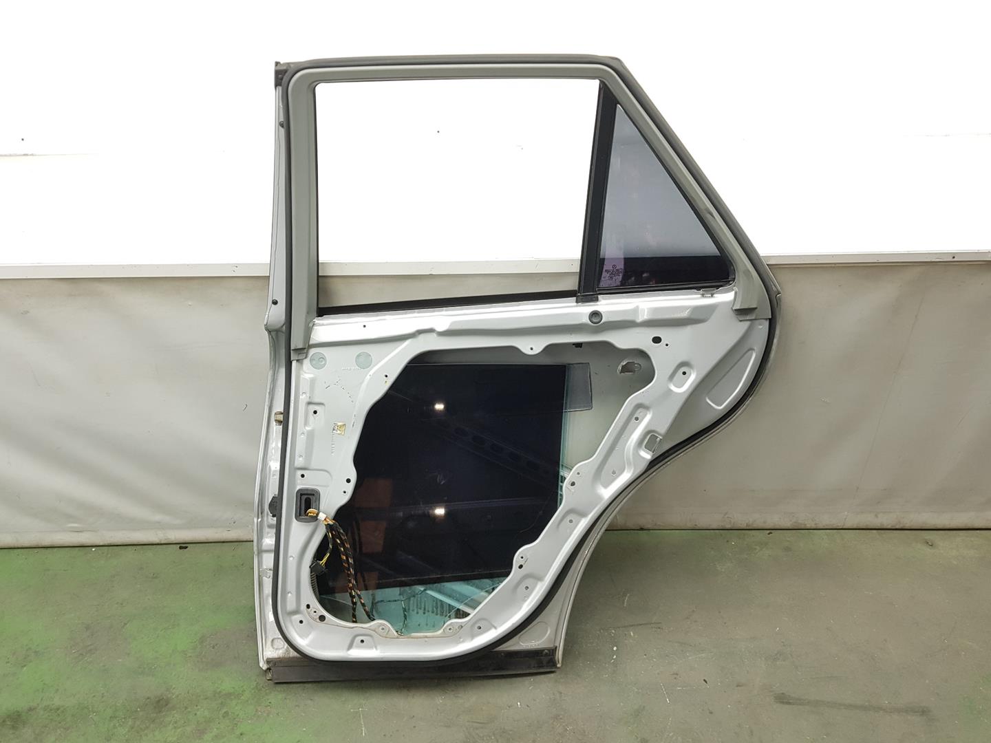 MERCEDES-BENZ M-Class W164 (2005-2011) Rear Right Door A1647200205,A1647200205 19769795