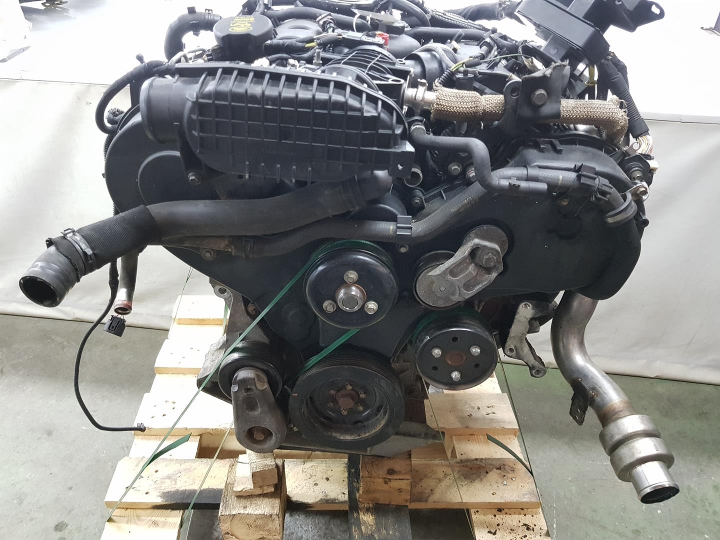 LAND ROVER Discovery 4 generation (2009-2016) Engine 276DT 23050210