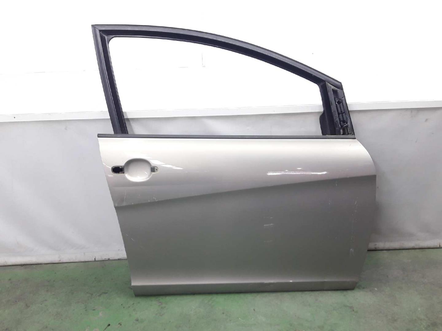 SEAT Altea 1 generation (2004-2013) Front Right Door 5P0831056A,5P0831056A 19668541