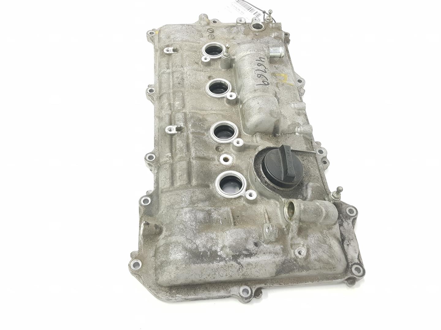 TOYOTA Prius Plus 1 generation (2012-2020) Крышка клапана 1120137040, 1120137040, 2222DL 19759412