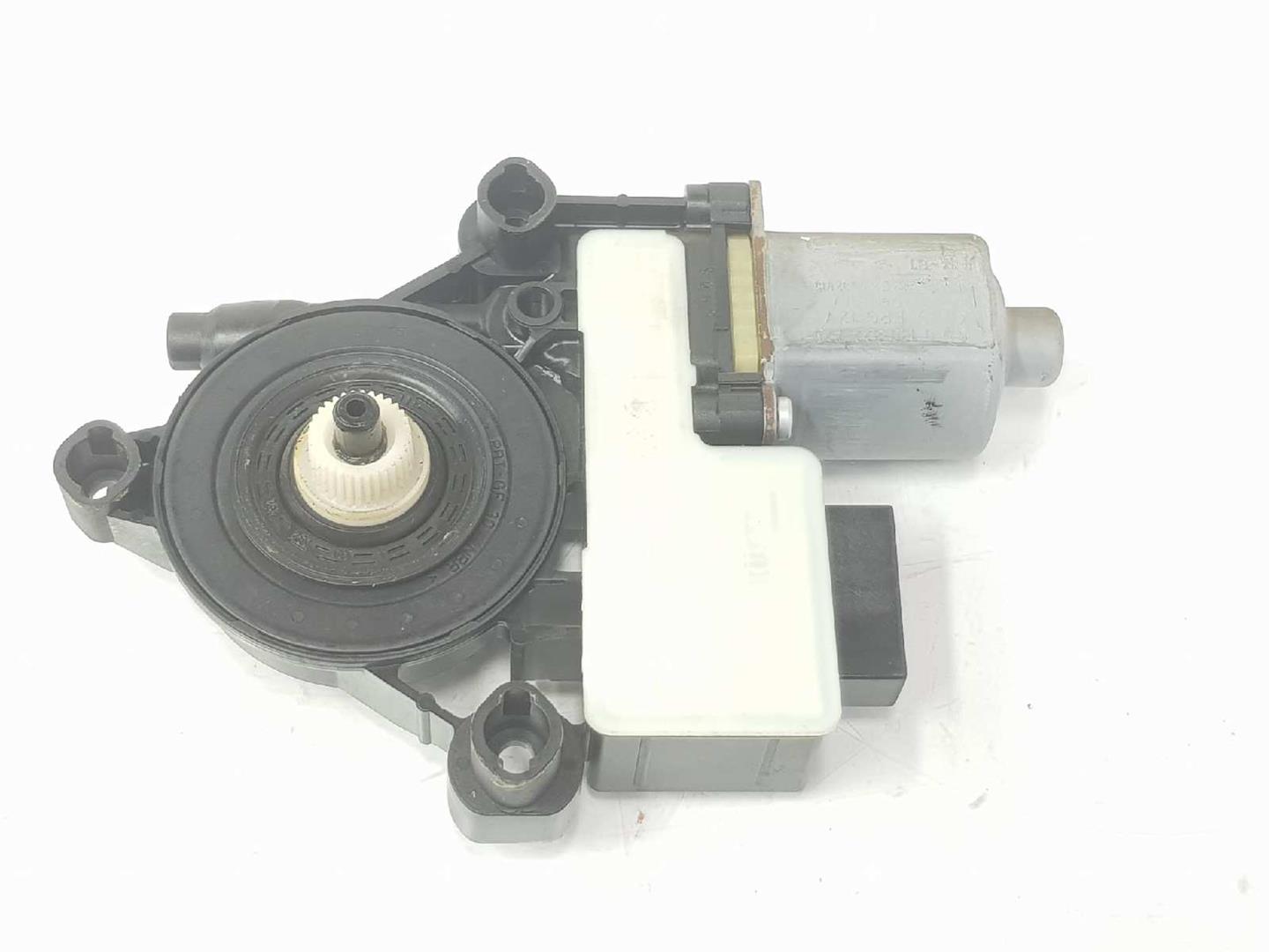 VOLKSWAGEN Golf 7 generation (2012-2024) Motor de control geam ușa  stânga spate 5Q0959407, 5Q0959407, SOLOMOTOR 19750754