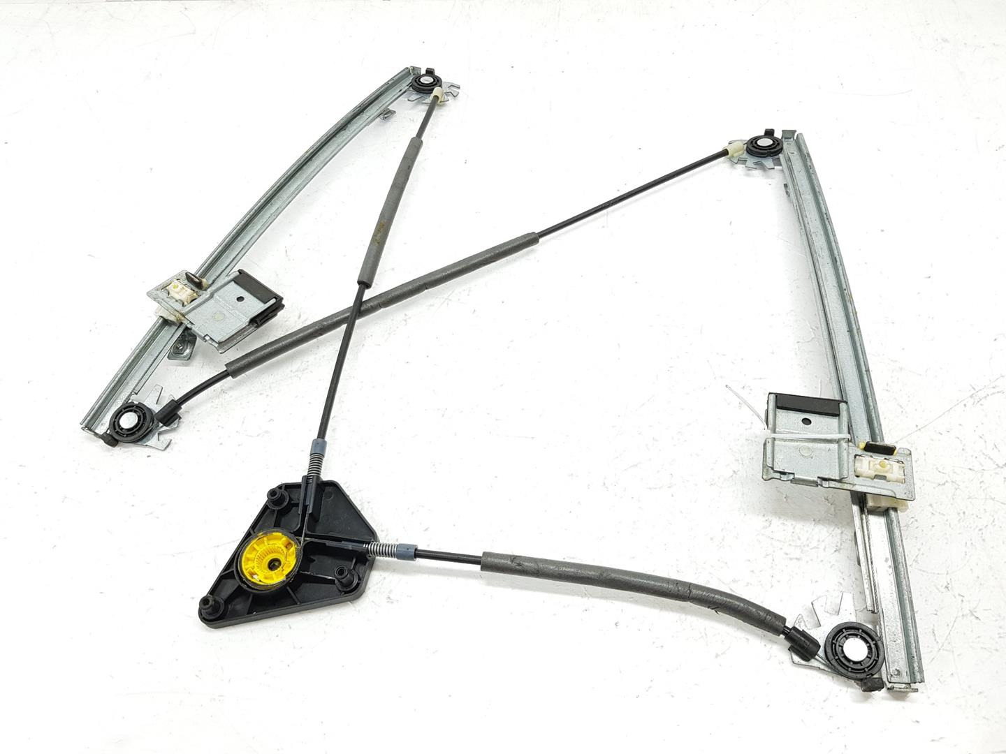 VOLKSWAGEN Polo 4 generation (2001-2009) Lève-vitre de porte avant droite 6Q3837462J, 6Q3837462J 24212998