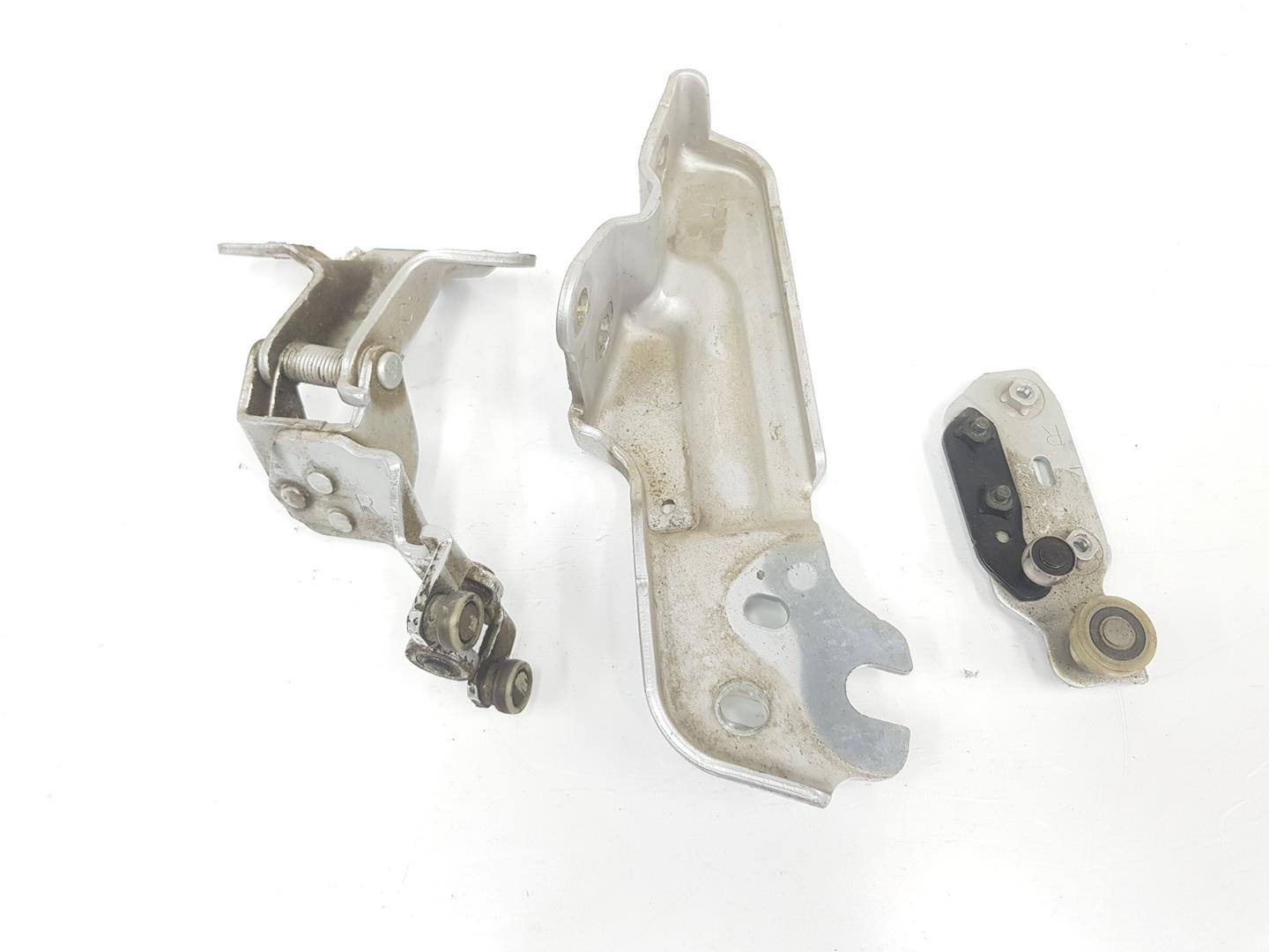 NISSAN NV200 1 generation (2009-2023) Other Body Parts 82400JX00A, 82410JX00A 19837792