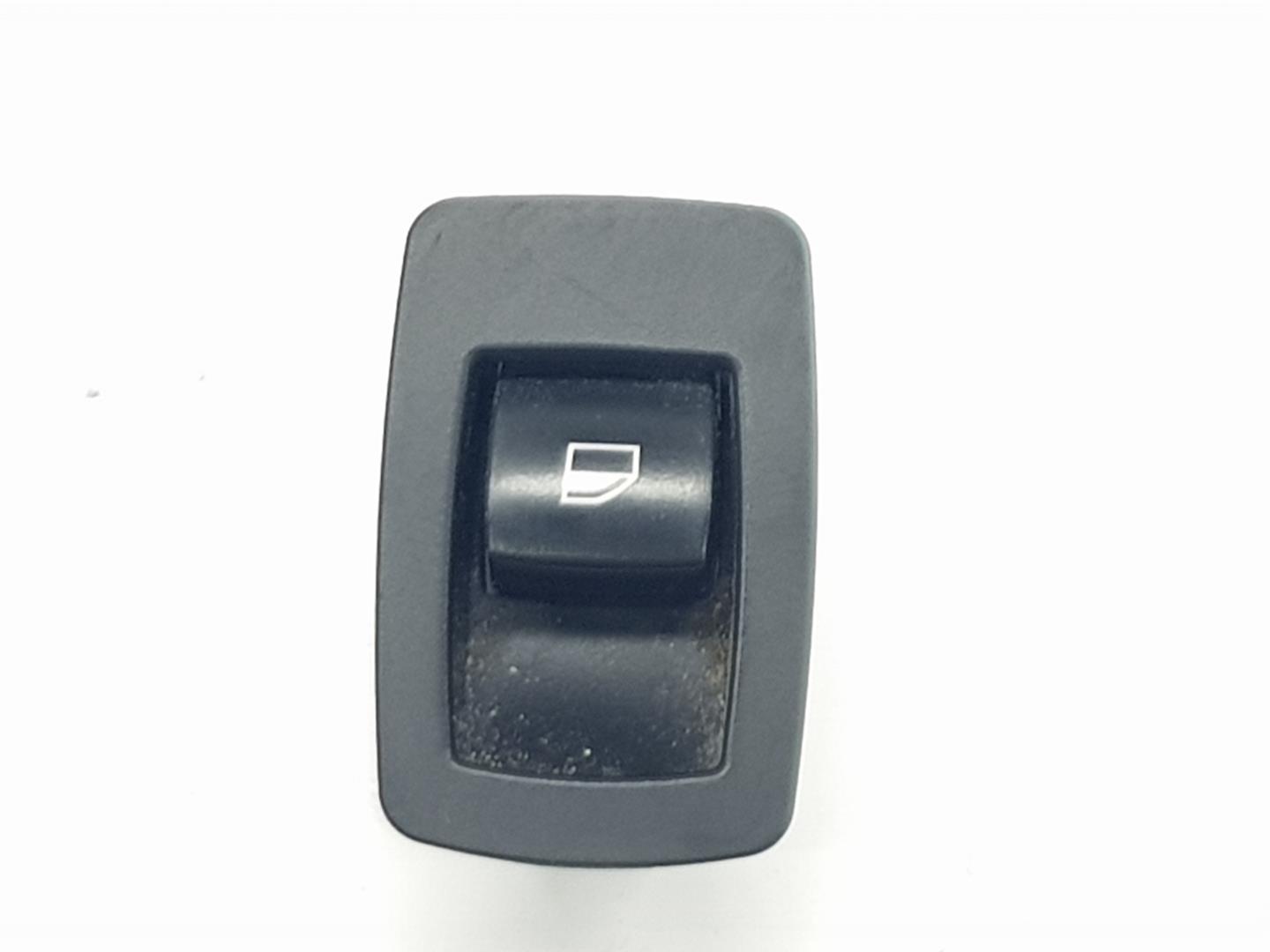 BMW 3 Series E90/E91/E92/E93 (2004-2013) Front Right Door Window Switch 61316945874, 6945874 19924868