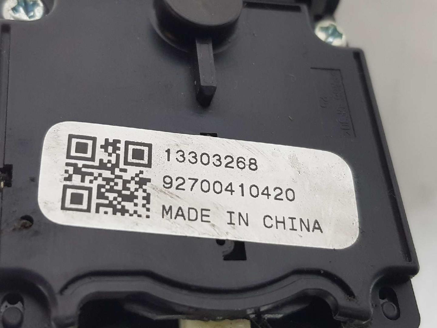 OPEL Astra J (2009-2020) поворота переключение  13303268,20941129,92700410420 19647336