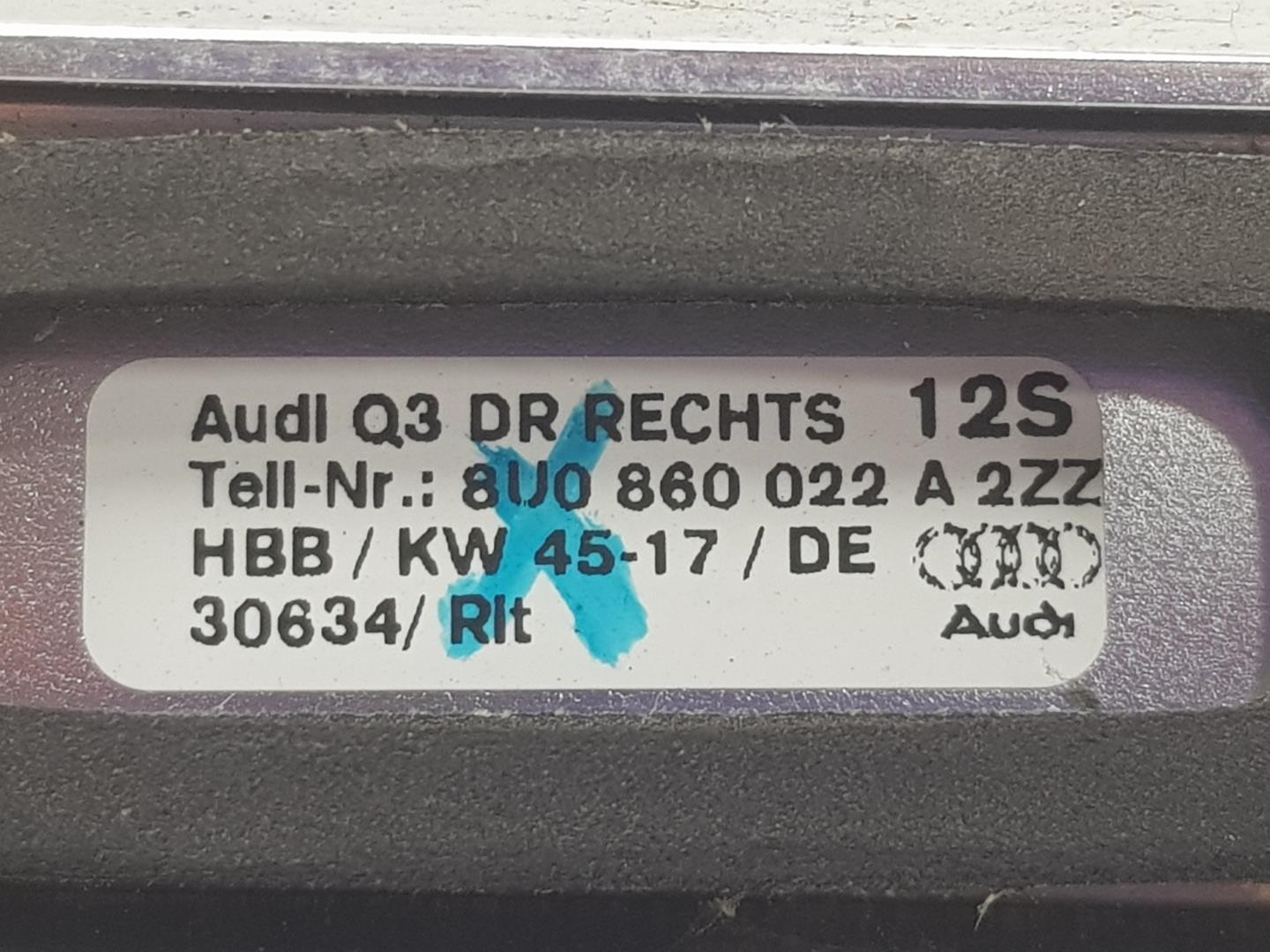 AUDI Q3 8U (2011-2020) Рейлинг крыши правый 8U0860022A,8U0860022A2ZZ 19712784