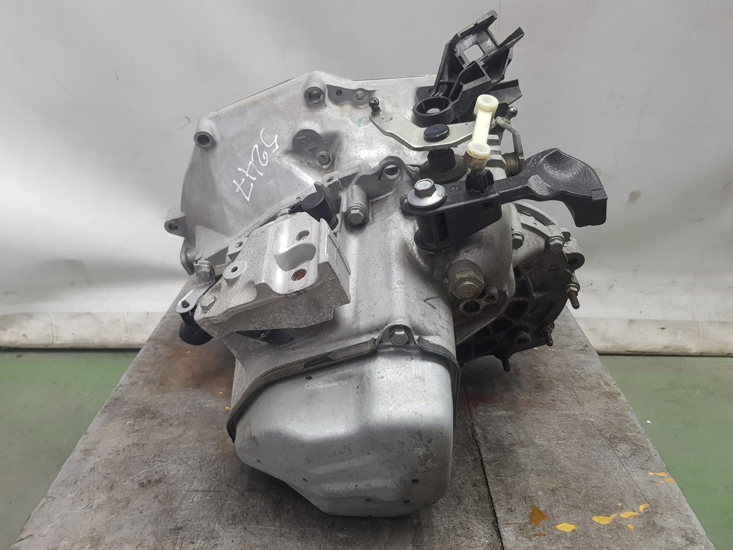 PEUGEOT 208 Peugeot 208 (2012-2015) Gearbox 20A701,9810688480,1612888180 19889049