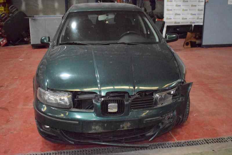 SEAT Leon 1 generation (1999-2005) Priekinė kairė sėdynės sagtis 1M0857705A,33009582 19616054