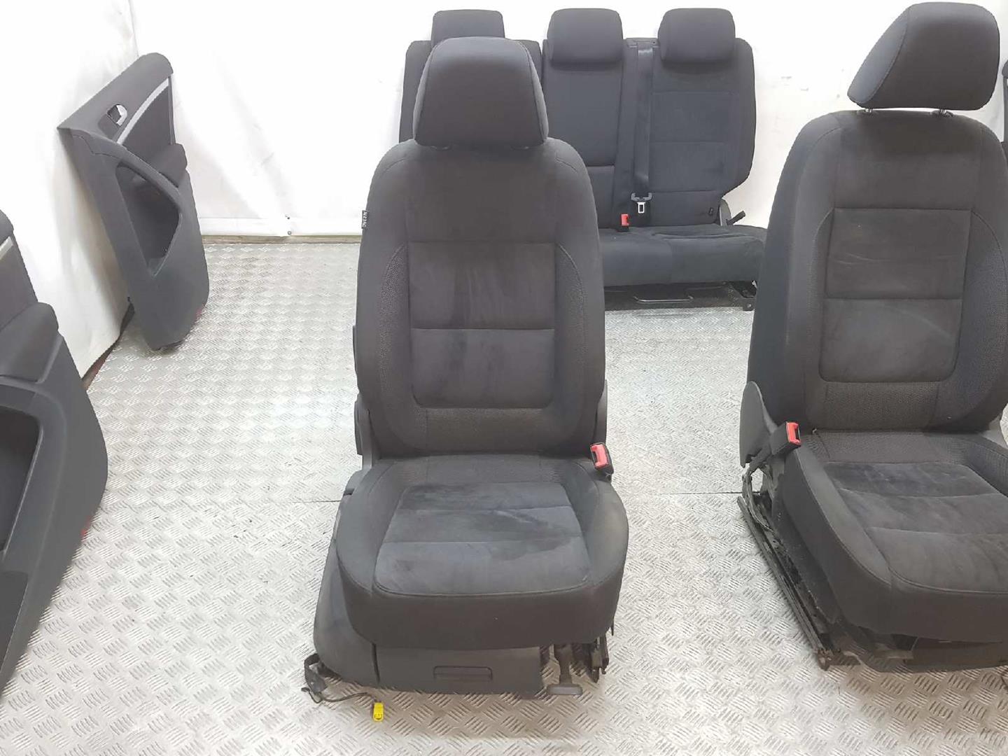 VOLKSWAGEN Tiguan 1 generation (2007-2017) Seats ASIENTOSTELA, ASIENTOSMANUALES, CONPANELES 19747737