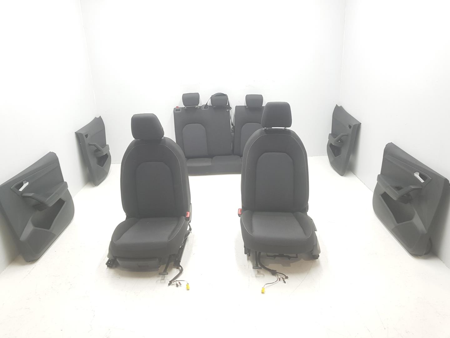 SEAT Alhambra 2 generation (2010-2021) Sėdynės ENTELA, MANUAL, CONPANELES 24239432