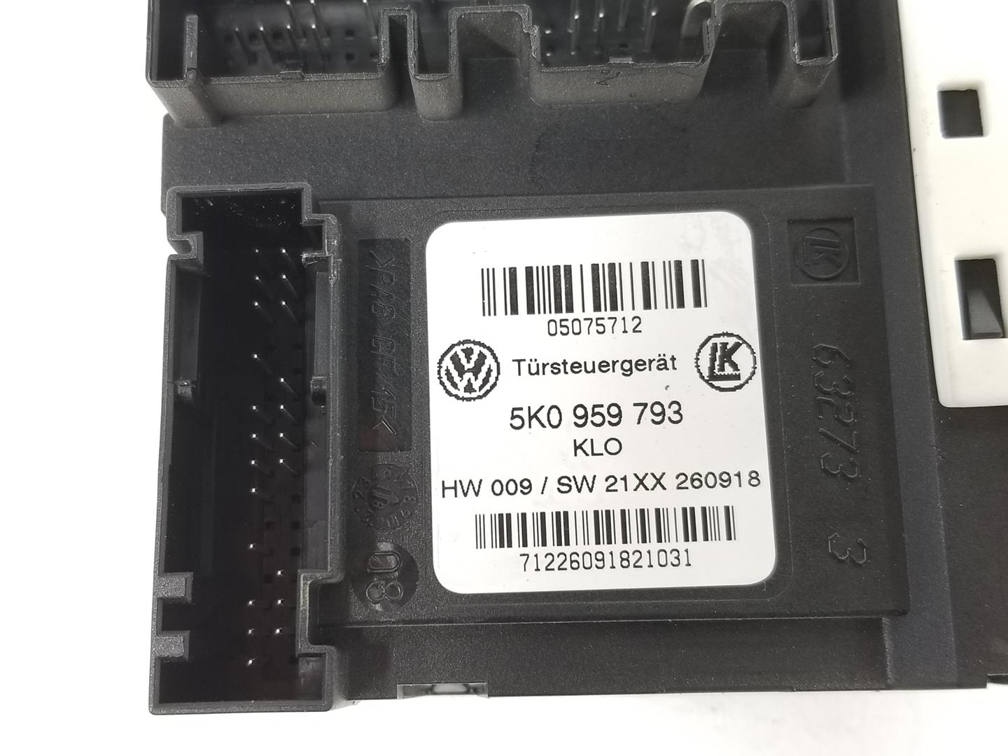 VOLKSWAGEN Caddy 4 generation (2015-2020) Front Left Door Window Regulator Motor 5K0959793, 5K0959793, SOLAMENTEELMOTOR 19931669