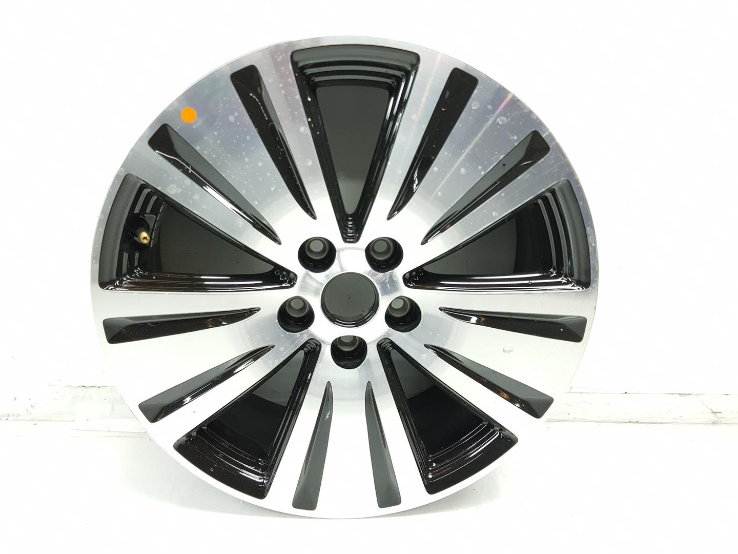 KIA Sportage 3 generation (2010-2015) Wheel 529103U710, 7JX18, 18PULGADAS 24247928