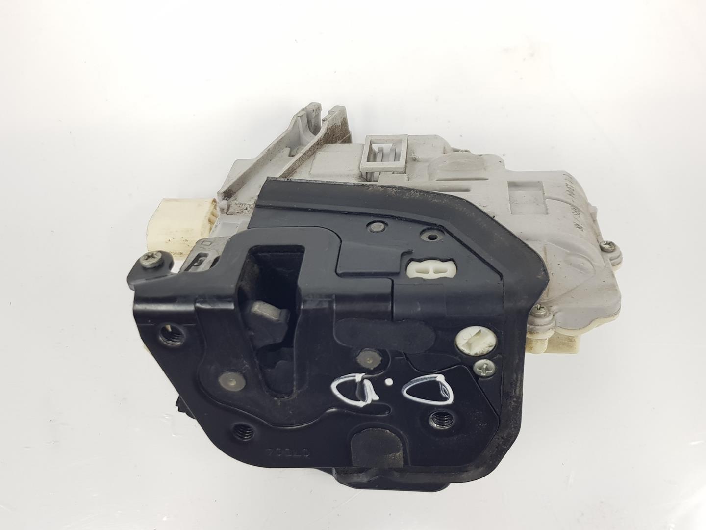 AUDI A6 C6/4F (2004-2011) Замок двери передний правый 4F1837016, 4F1837016 19869547