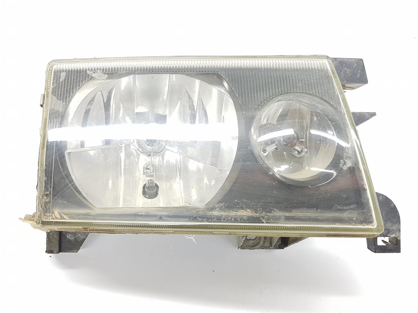 VOLVO Front Right Headlight 260100X400, 260100X400 25175245