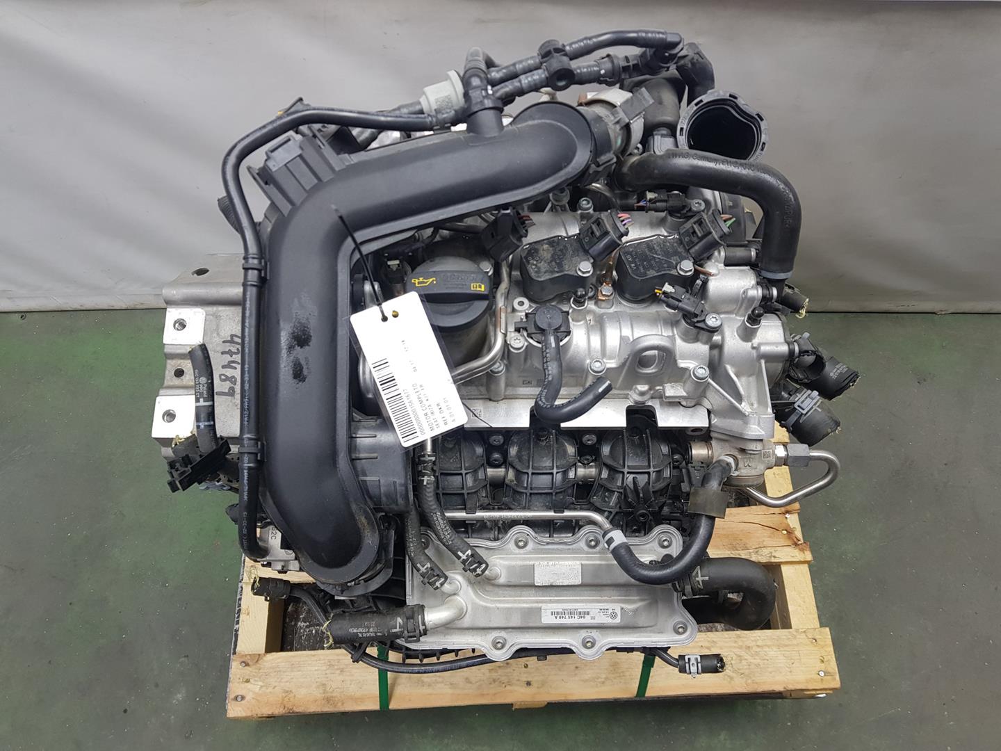 SEAT Alhambra 2 generation (2010-2021) Engine DKRF,04C100033K 19770810