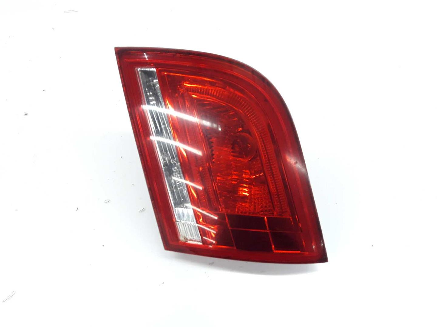 AUDI A2 8Z (1999-2005) Фонарь крышки багажника правый 8P4945094D, 8P4945094D 19663873