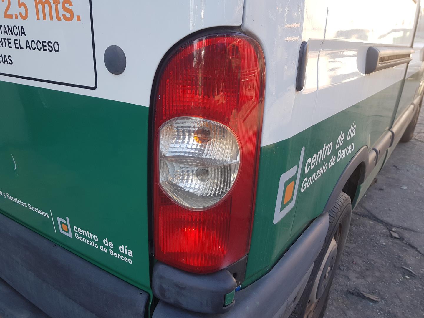 RENAULT Master 2 generation (1997-2010) Interkūlerio radiatorius 7701057121, 7701057121 24141859