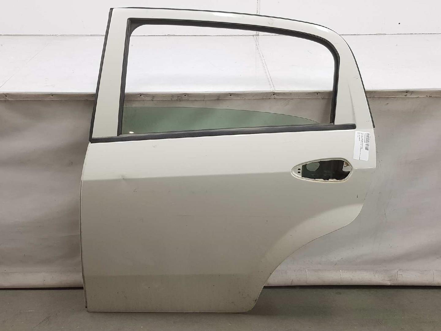 FIAT Punto 3 generation (2005-2020) Galinės kairės durys 51888070, 51888070, BLANCODIVINO296 19725969