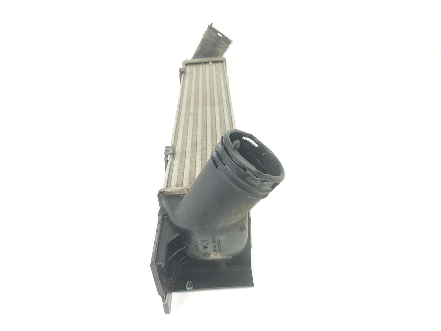 BMW 1 Series E81/E82/E87/E88 (2004-2013) Radiateur de refroidisseur intermédiaire 17517524916, 17517524916 24213331