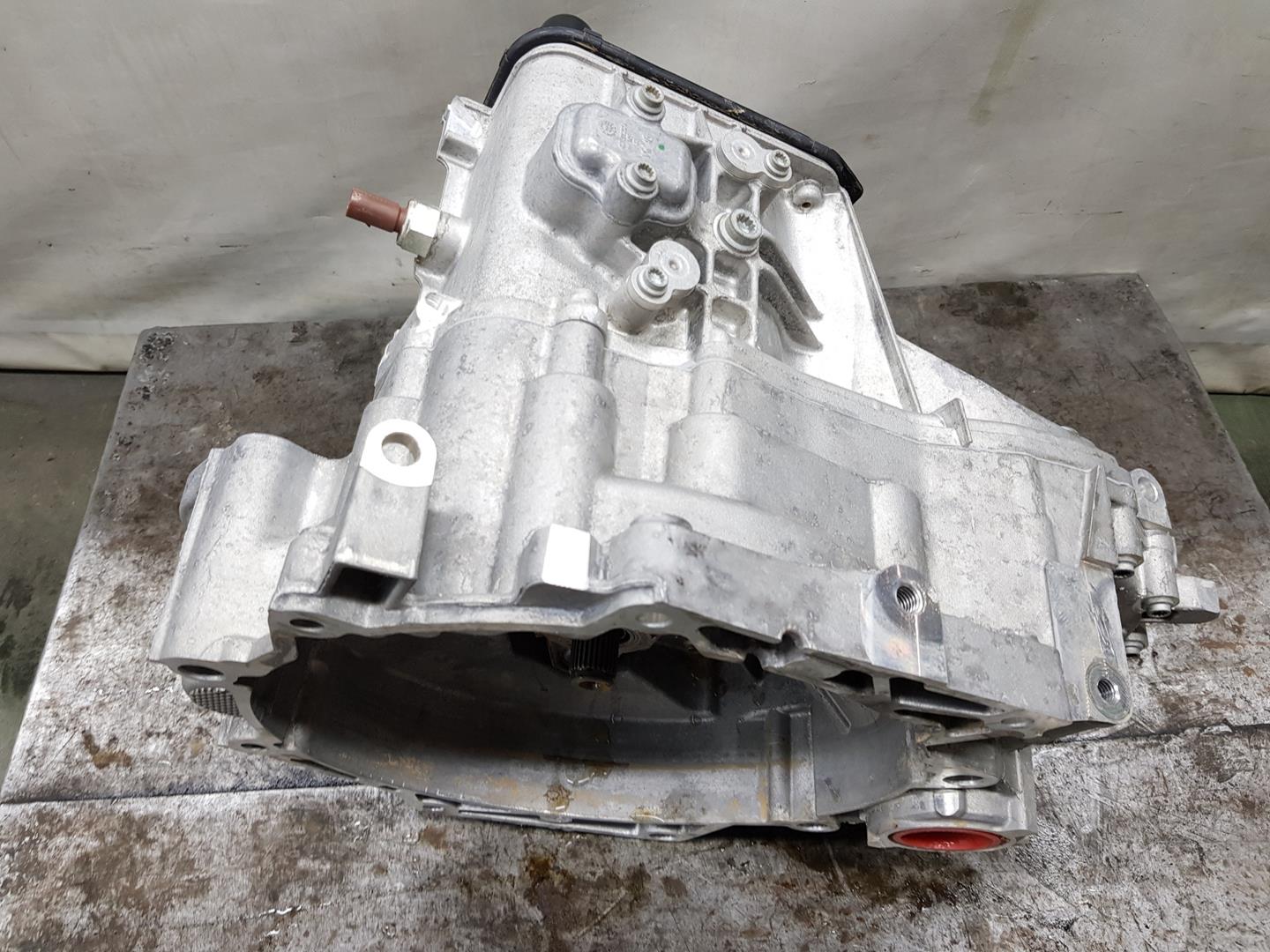 SEAT Alhambra 2 generation (2010-2021) Коробка передач SND,0DF300045F,0DF300045FX 23005248