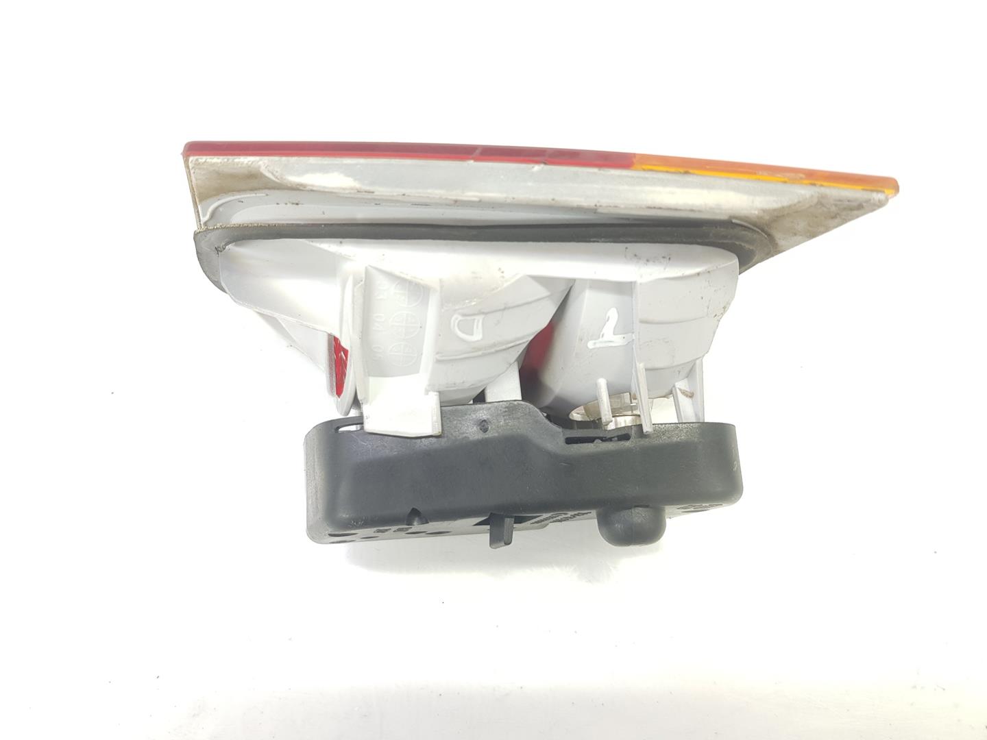 BMW 3 Series E46 (1997-2006) Rear Right Taillight Lamp 63216907946, 63216907946 24131287