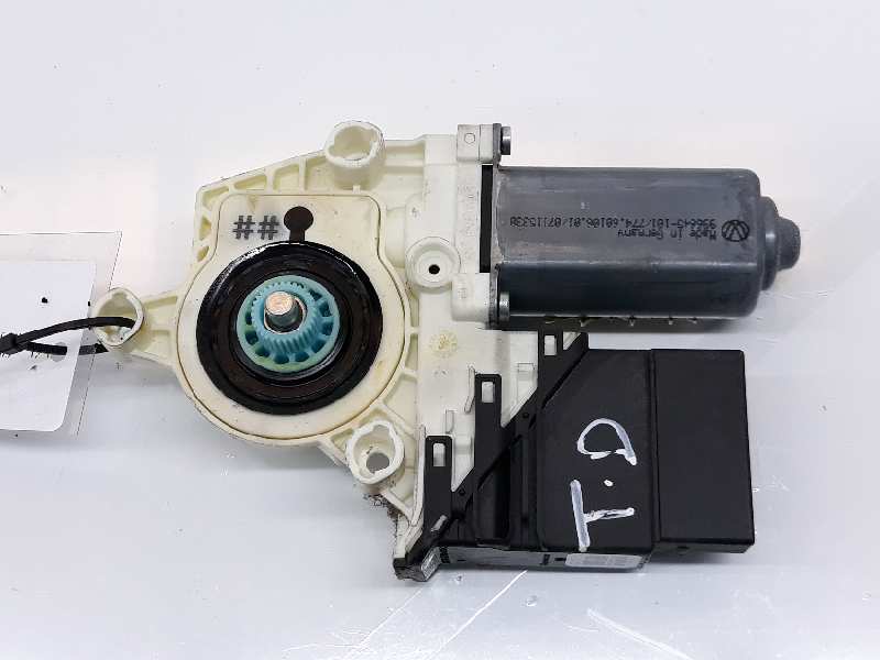 SEAT Leon 2 generation (2005-2012) Rear Right Door Window Control Motor 1K0959704G, 1K0959704G 19633165