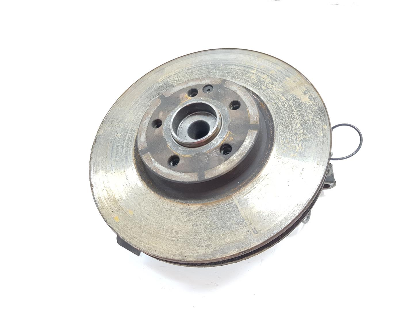 MERCEDES-BENZ Front Right Wheel Hub A4473300720 24966313